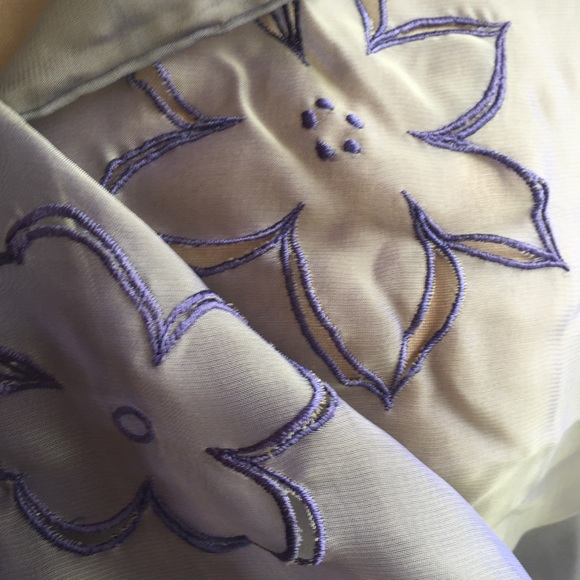 Sheer Iridescent Cut-Out Scarf - Picture 4 of 4